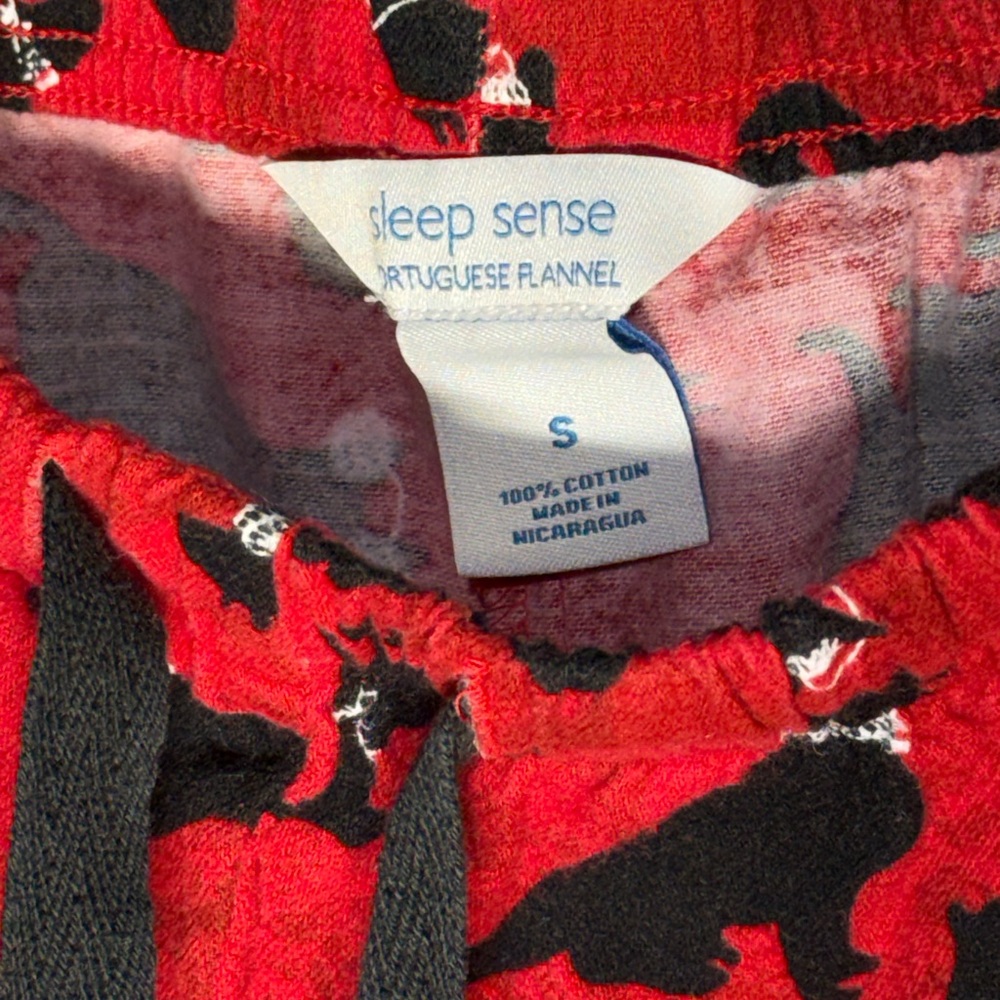 Sleep Sense Women's Red Flannel Pajama Set Dog Print Size Small - Picture 4 of 4